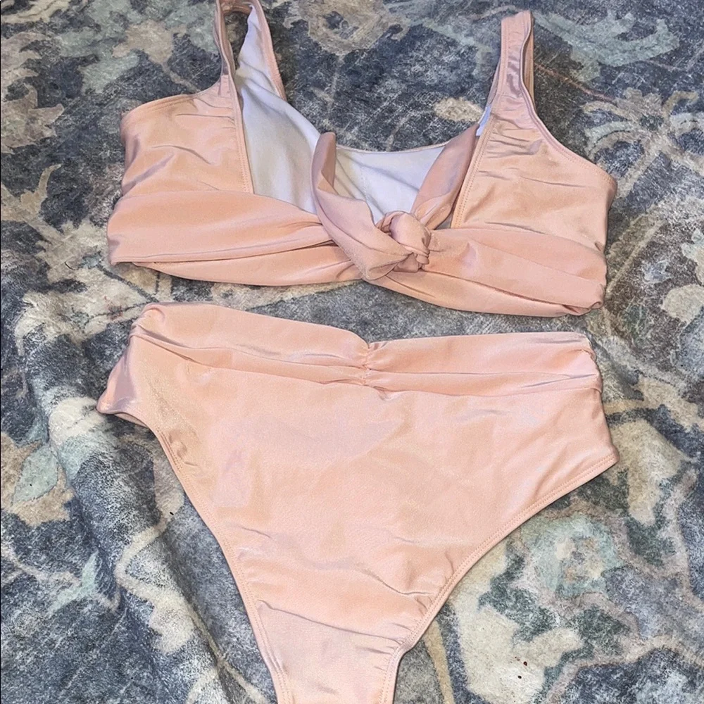 SHEIN Pink Bikini Set‎